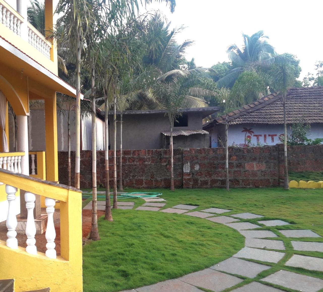 La Vega Resorts Morjim Exterior photo